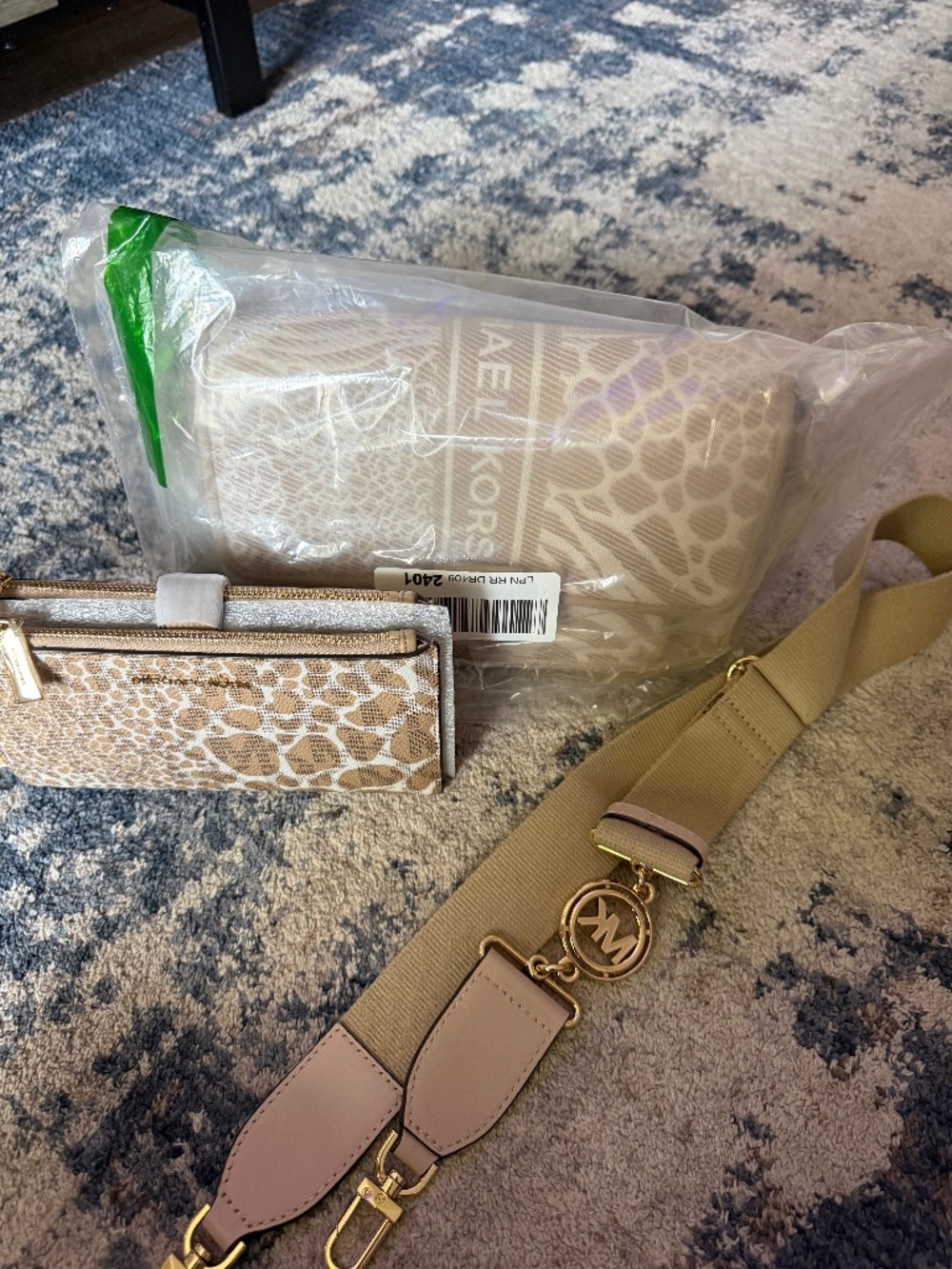 Michael kors purse